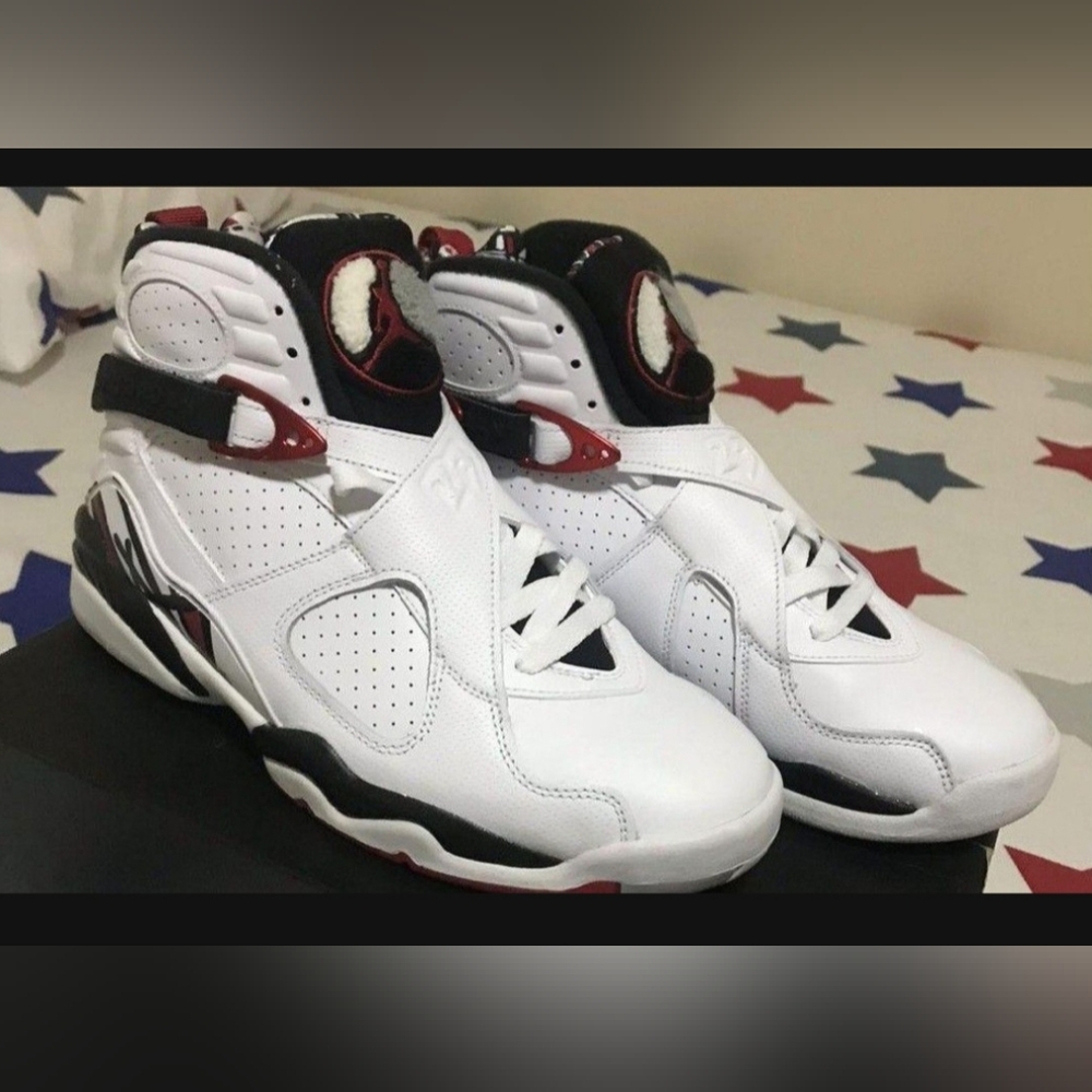 Air jordan 8s